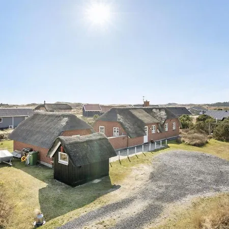 Holiday home Lavina - 950m From The Sea In Western Jutland By Interhome