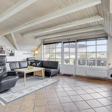 Feriehus Lavina - 950m From The Sea By Interhome
