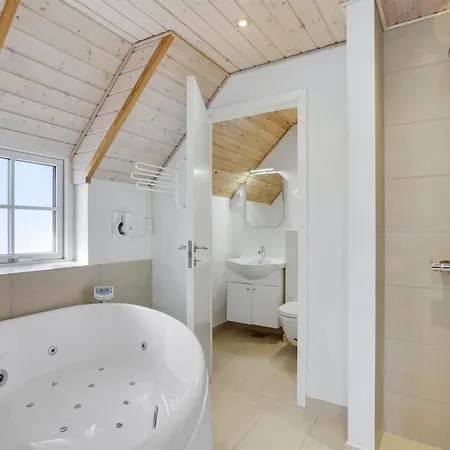 Lavina - 950m From The Sea By Interhome * Hvide Sande