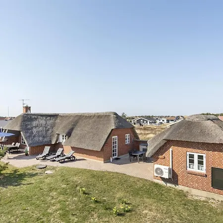 Feriehus Lavina - 950m From The Sea By Interhome *